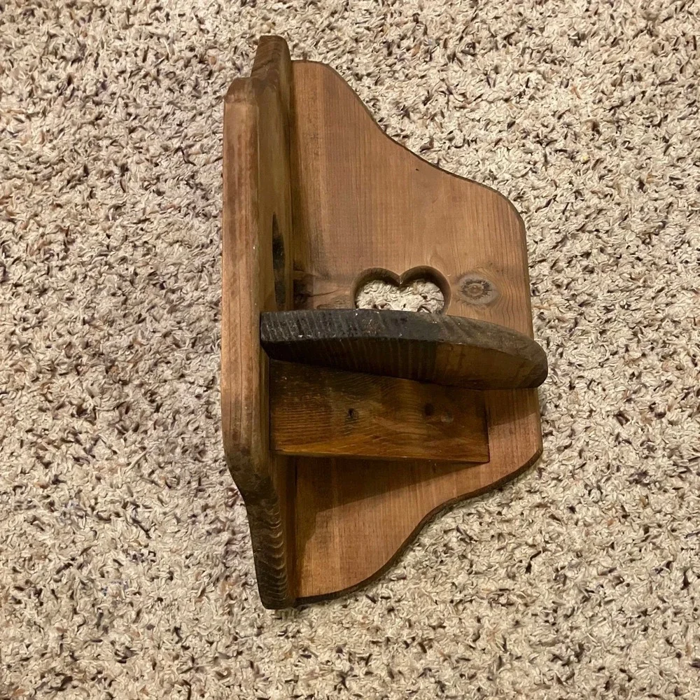 VTG‎ 90s Wooden Heart Cutout Corner Wall Shelf Pegs Cottagecore Farmhouse Rustic